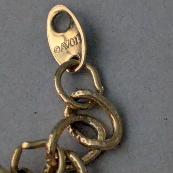 1993 Avon "Christmas Wishes" Child's Charm Bracelet w/Box! - Picture 6 of 9